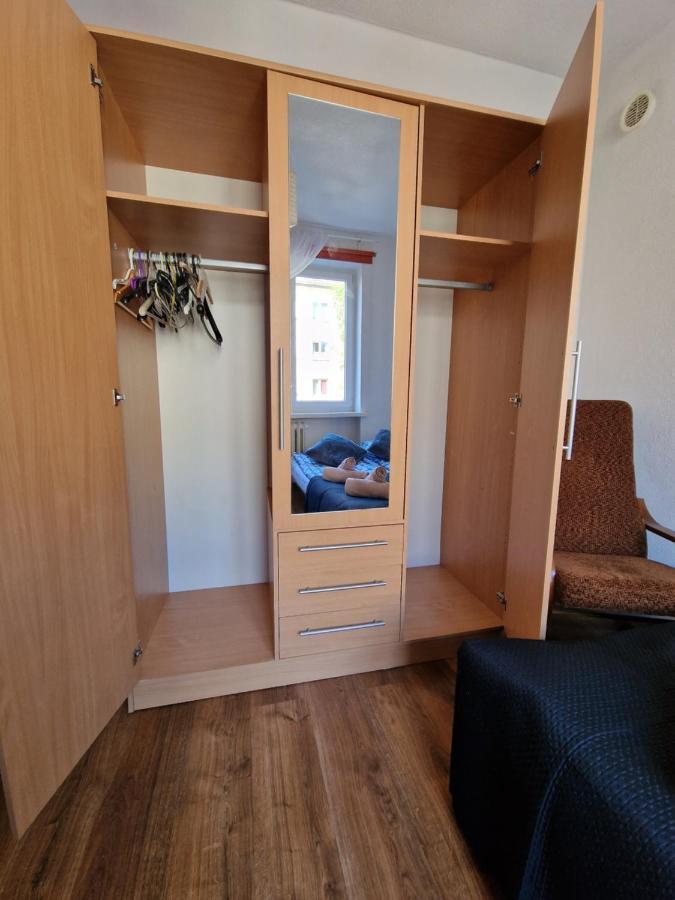 R Mieszkanie Cale Albo Pokoj Bllisko Wszystko Daire Gdansk Dış mekan fotoğraf